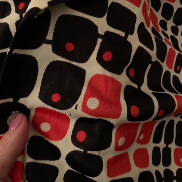 Meet your Posher, Kat - Picture 2 of 4